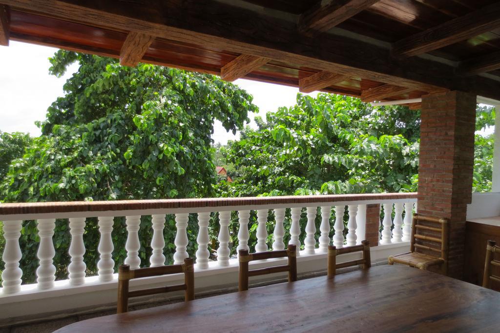 Amihan-home 3*